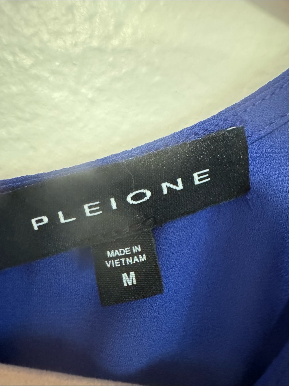 Pleione Blue Blouse, M - Picture 2 of 5